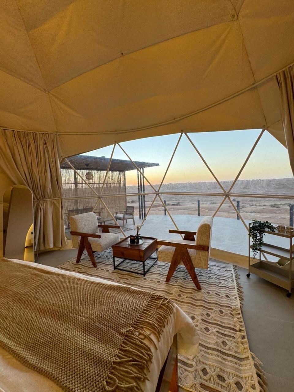 Sunset Domes Private Camp *