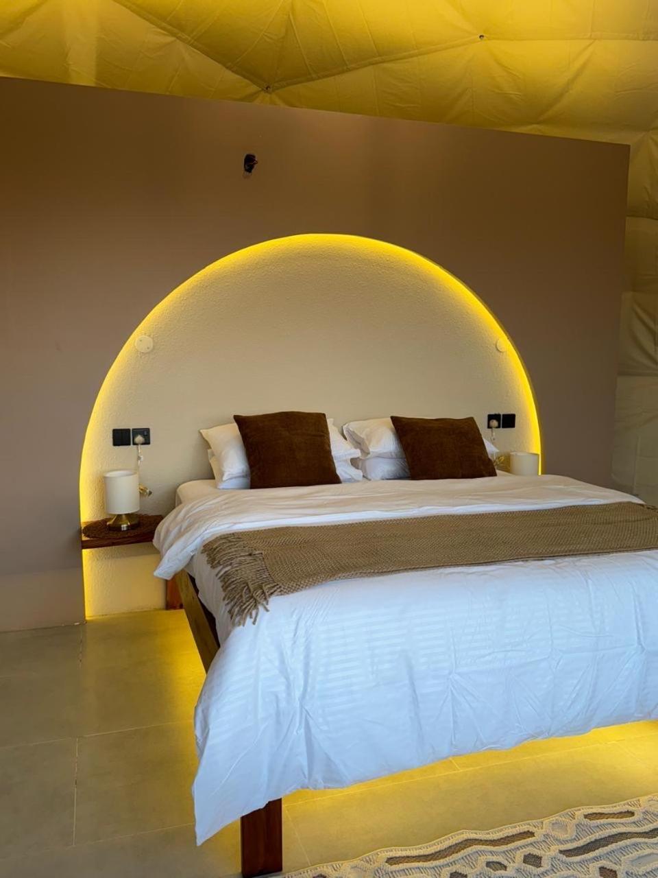 Sunset Domes Private Camp Al Raka