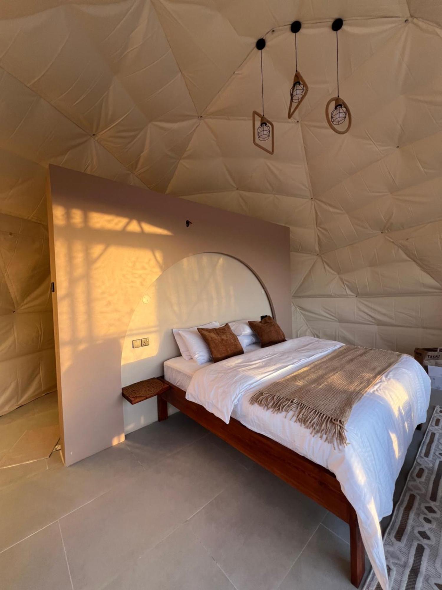Hotel Sunset Domes Private Camp